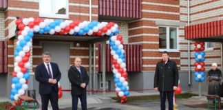 Бидонько, вручение ключей Победы, 5